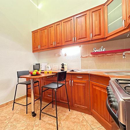 Elizabeth'S Treasure Deluxe Apartment Budapest Ngoại thất bức ảnh