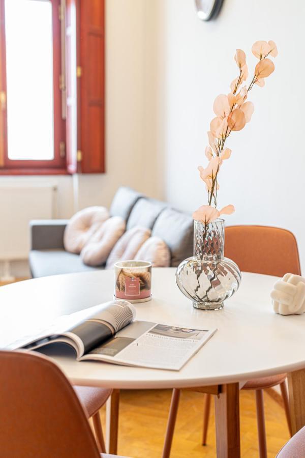Elizabeth'S Treasure Deluxe Apartment Budapest Ngoại thất bức ảnh